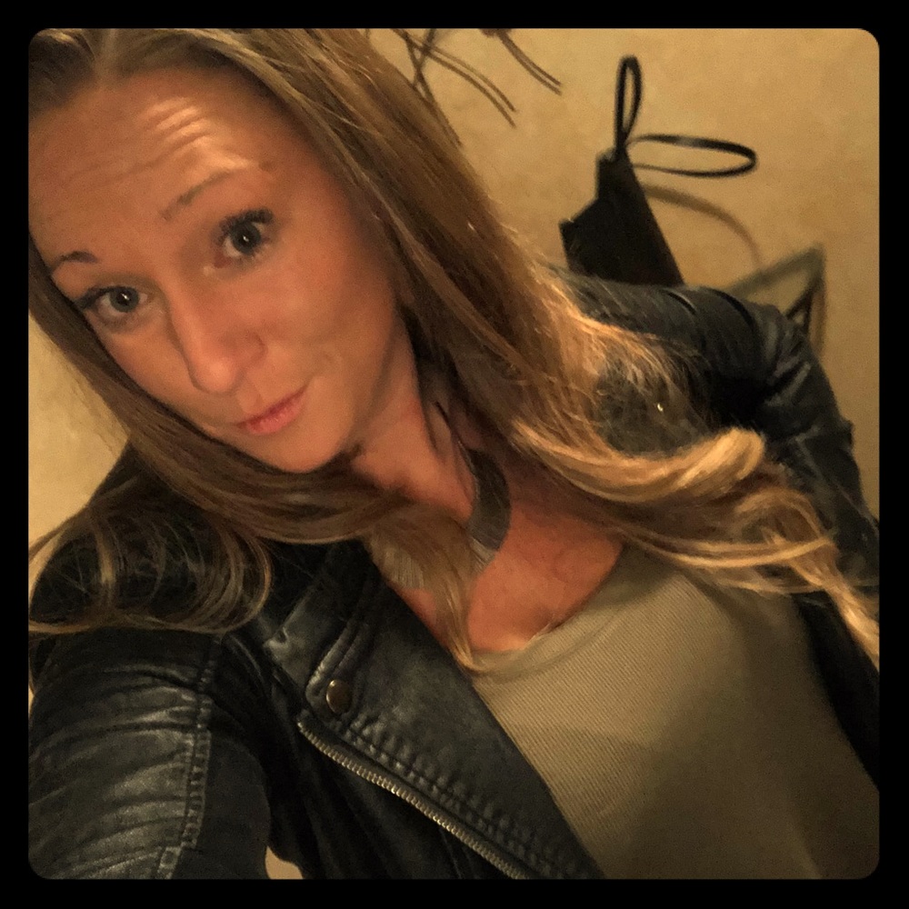 Meet your Posher, Christina